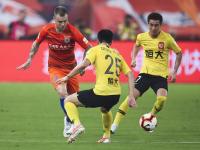 开云APP-关于富力主场逼平恒大，比赛进程频频变动，胡安努玛助攻连线的信息