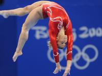 开云体育登录-洛城德比惊变局，当布克化身破城槌，快船防线为何沦为背景板？