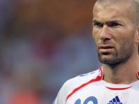 开云体育-总决赛之夜，库里如何用三分雨浇灭质疑，铸就传奇