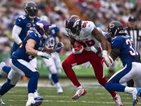 开云体育-巴黎鏖战智利，伊布统治全场