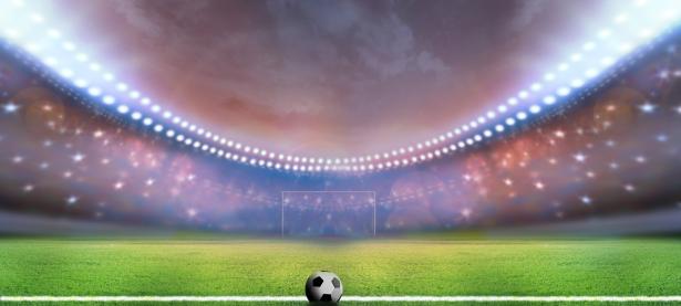 开云体育平台APP-莱万高光时刻，里昂奇迹如何翻盘法国足球格局