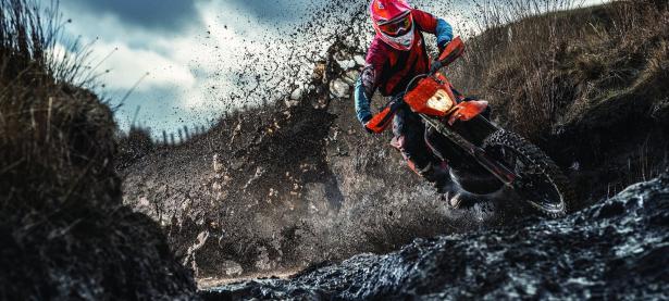 开云下载-马赛奇迹夜，乌克兰防线崩塌，莫德里奇魔笛再响欧洲之巅