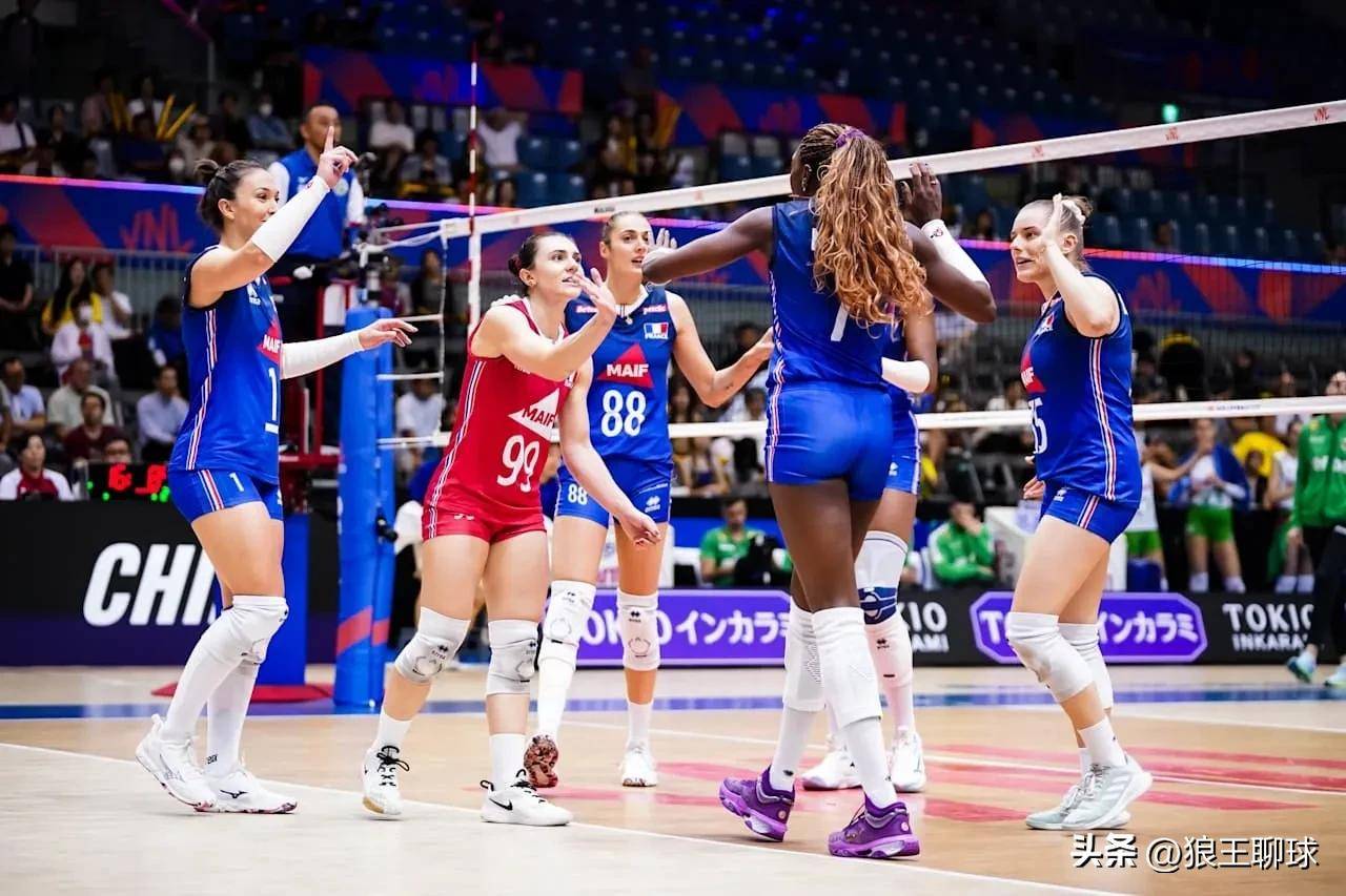 瓦朗谢纳队在法国联赛中大放异彩