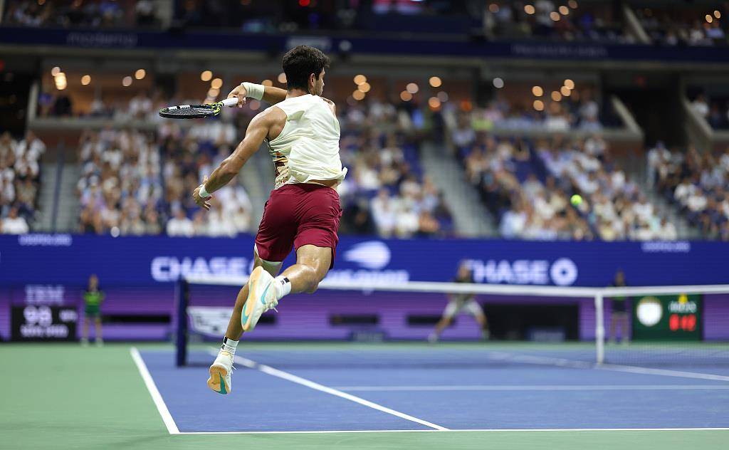 关于法国网球队绝杀澳大利亚网球队,阿尔卡拉斯制霸全场的信息 关于法国网球队绝杀澳大利亚网球队,阿尔卡拉斯制霸全场的信息