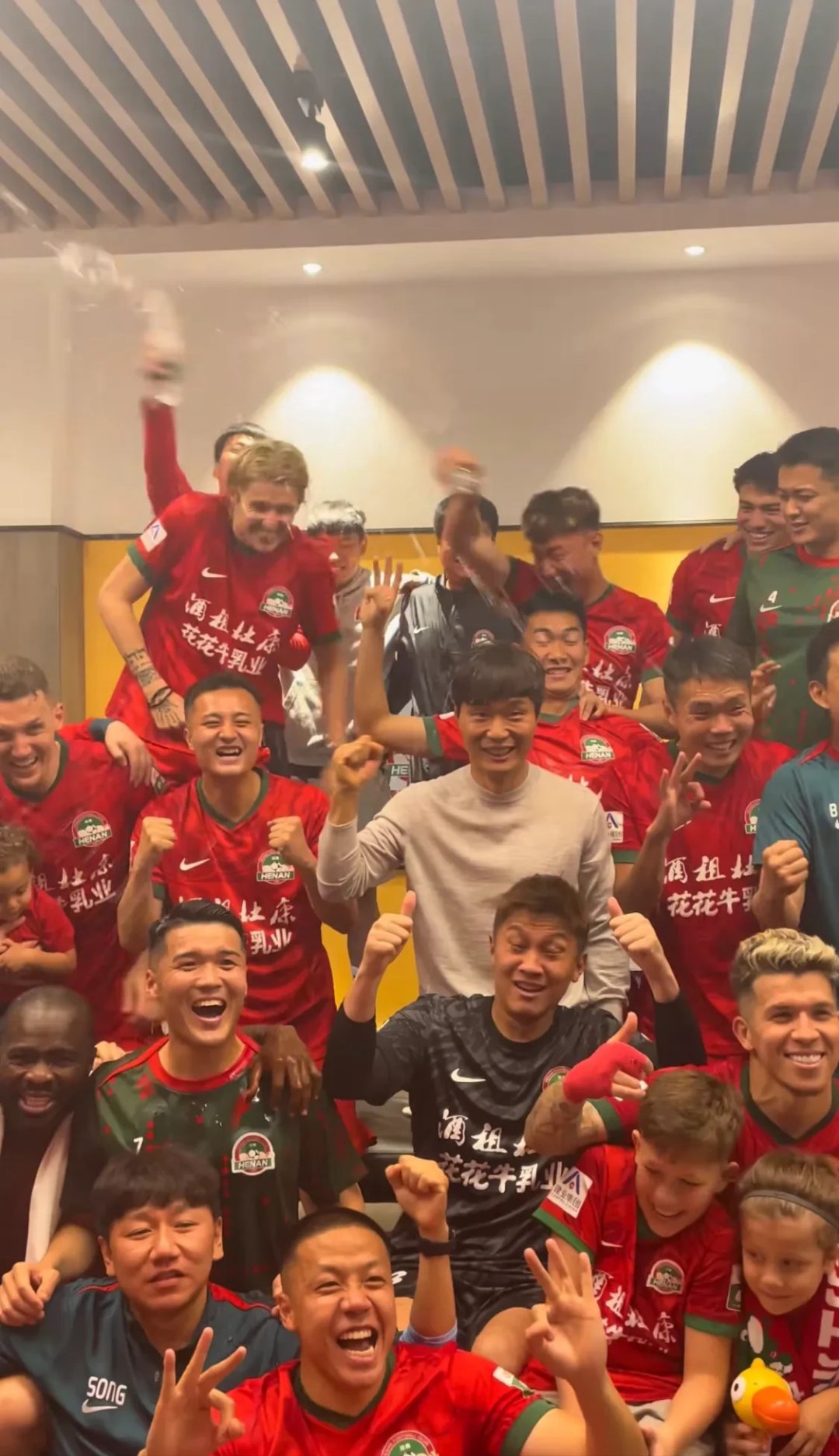 关于河南队惊险取胜，实力逐渐崭露头角的信息