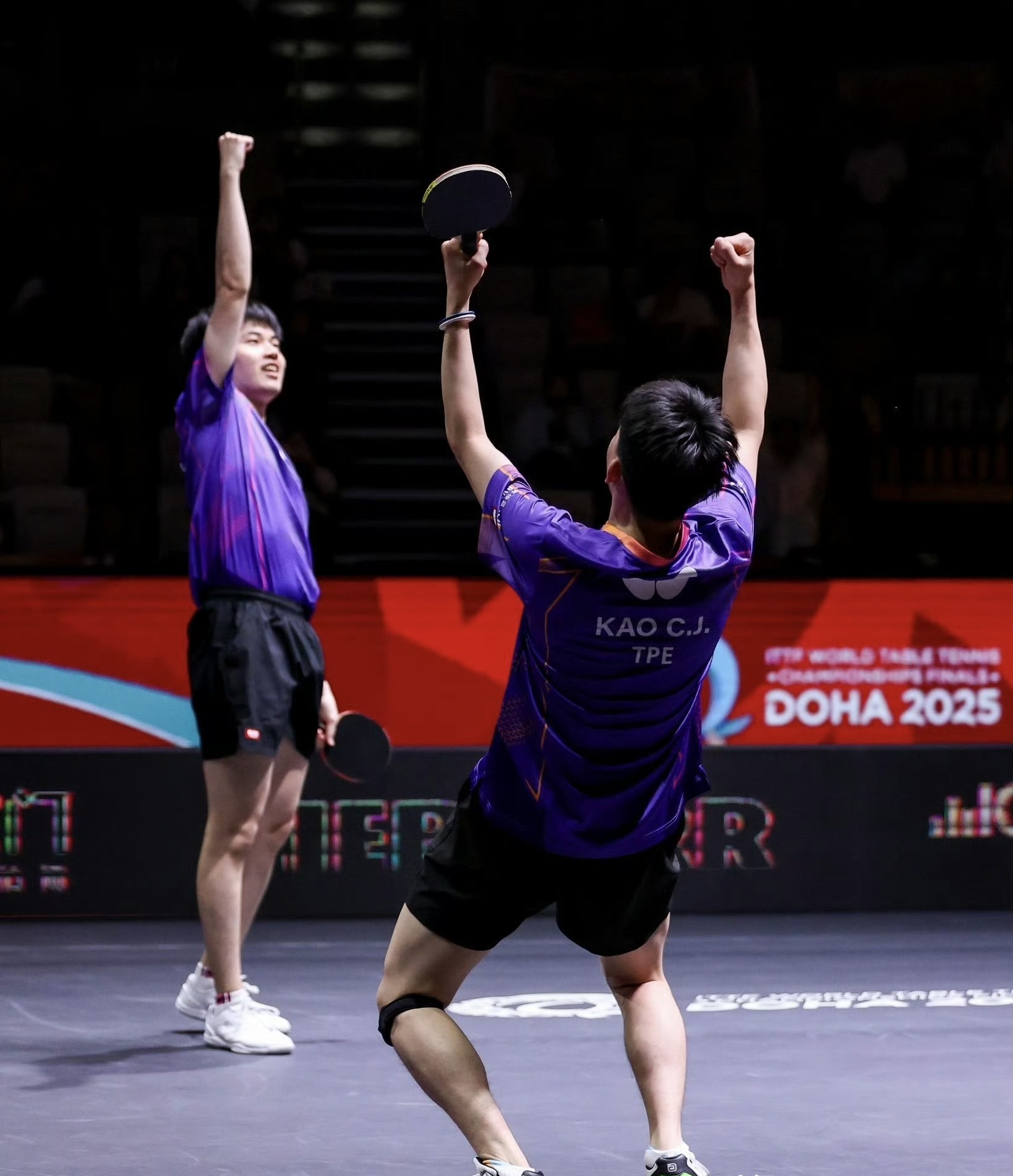 日本乒乓球队血洗瑞典乒乓球队，许昕制霸全场的简单介绍