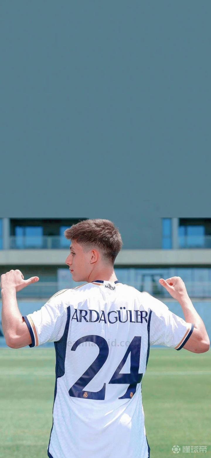 包含皇家马德里后防疲软，新援登场时间尚待观察的词条