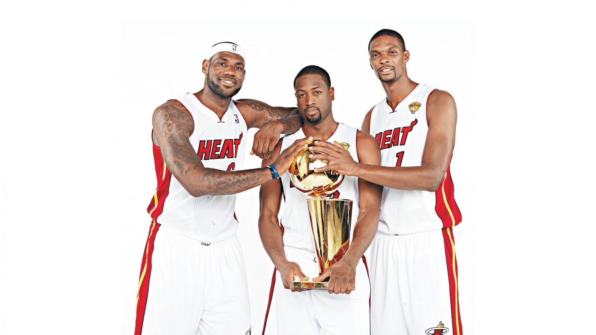 双线传奇，布伦森欧冠封神夜，独行侠生死战展韧性